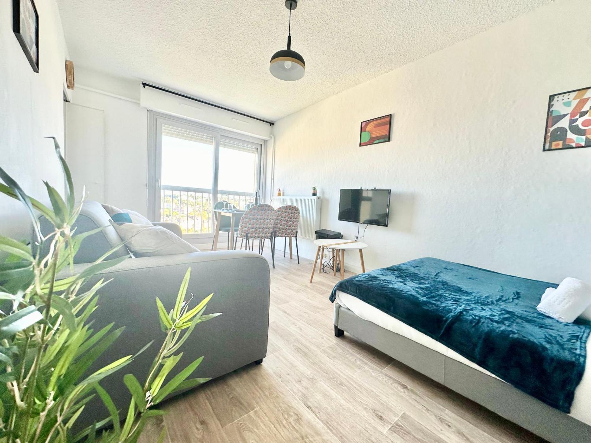 Ferienwohnung Le Baudin Avec Vue Sur Limoges Exterior foto