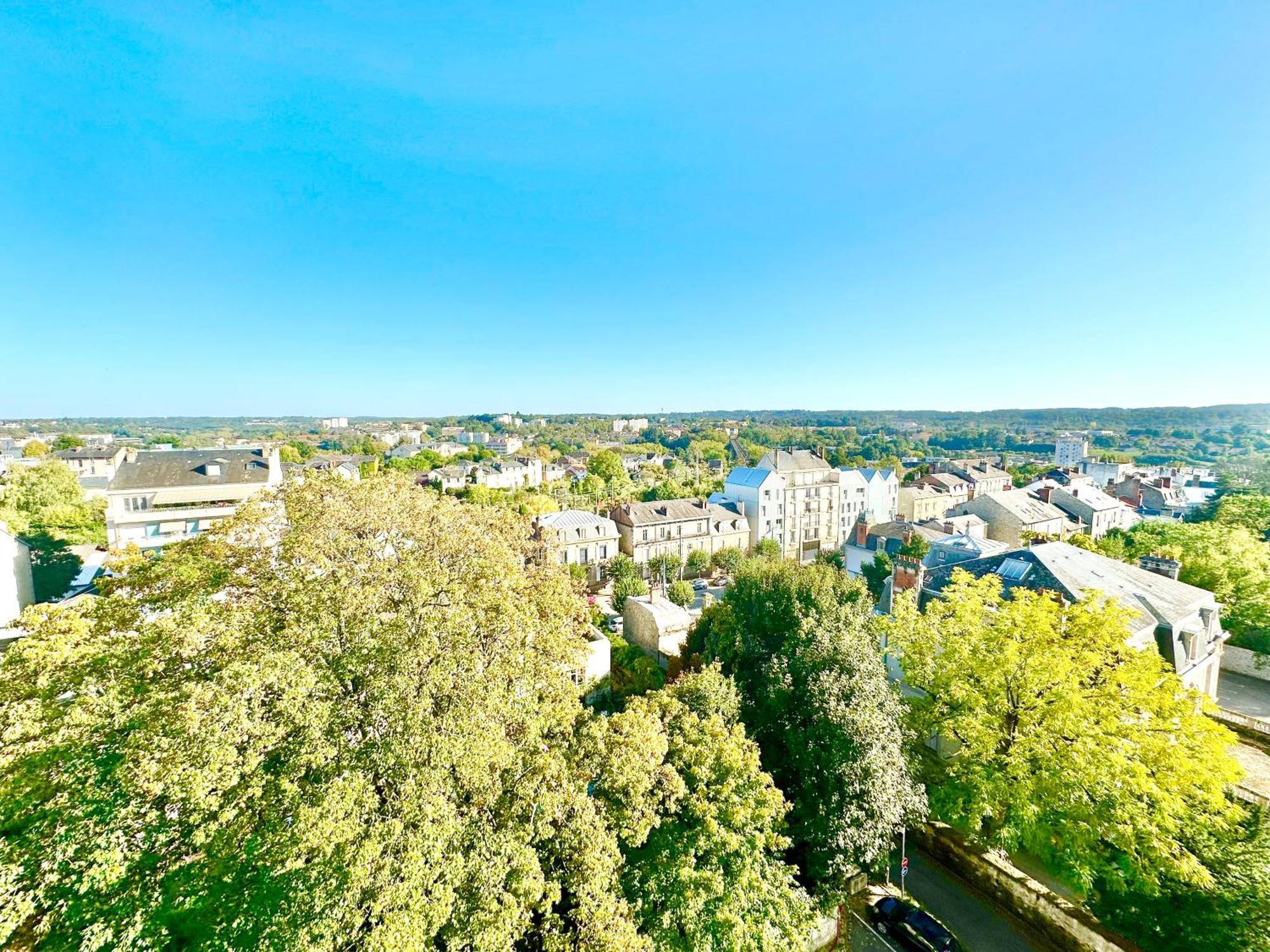 Ferienwohnung Le Baudin Avec Vue Sur Limoges Exterior foto